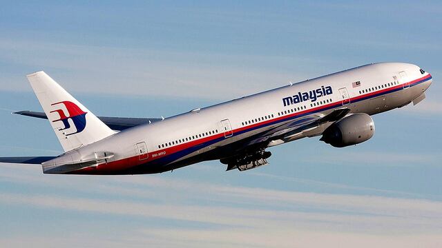 Avión de Malaysia Airlines es obligado a aterrizar tras amenaza de bomba