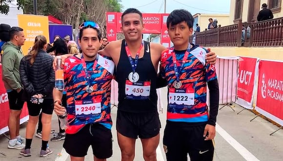 Ademir Sosa, orgullo cataquense, corrió 42 km con grandes deportistas internacionales.