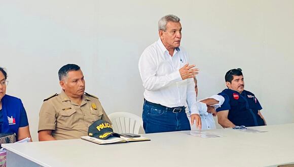 Los ciudadanos también han adquirido kits en la ODPE para las revocatorias de los alcaldes de los distritos de El Alto, Veintiséis de Octubre, Vichayal, Cura Mori, Castilla y Salitral