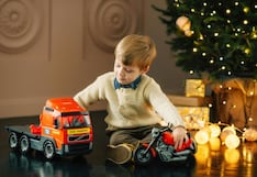 ¿Por qué se regalan juguetes en Navidad y qué opciones son seguras para niños?