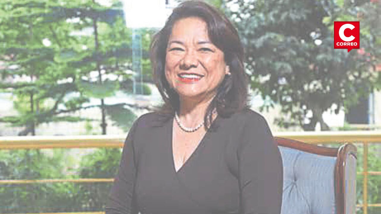 En el caso de la rinoplastia de Dina Boluarte. Otros invitados por el grupo legislativo son la exministra Hania Pérez de Cuéllar y, por insistencia, el cirujano plástico Mario Cabani, el médico que intervino a la mandataria.