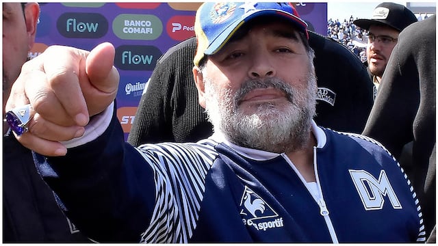 Diego Maradona cambia de parecer y anuncia que seguirá en Gimnasia y Esgrima La Plata 