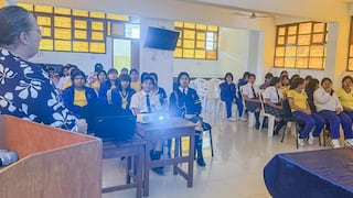 Ica: escolares de secundaria participan en charla sobre cuidado y respeto a los adultos mayores