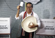 Segunda vuelta 2026: Roberto Sánchez emitió su voto en colegio de San Borja (FOTOS)