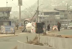 Comas: Camión cisterna se volcó en la Av. Revolución tras sufrir aparatoso accidente