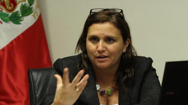Marisol Pérez Tello y Yehude Simon enfrentados por presidencia de comisión
