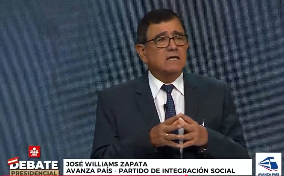 El candidato José Williams planteó fortalecer la prevención ante desastres naturales mediante obras hidráulicas, coordinación entre gobiernos y educación ciudadana frente a los impactos del cambio climático. (Captura de imagen de JNE)