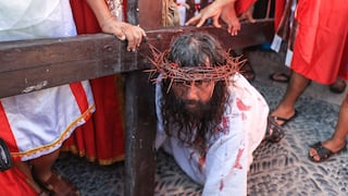 Cristo Cholo vuelve a recorrer Lima en emotivo Vía Crucis hacia el cerro San Cristóbal