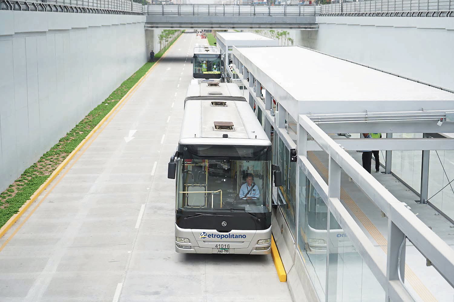 Metropolitano inicia pruebas en Vía Expresa Grau