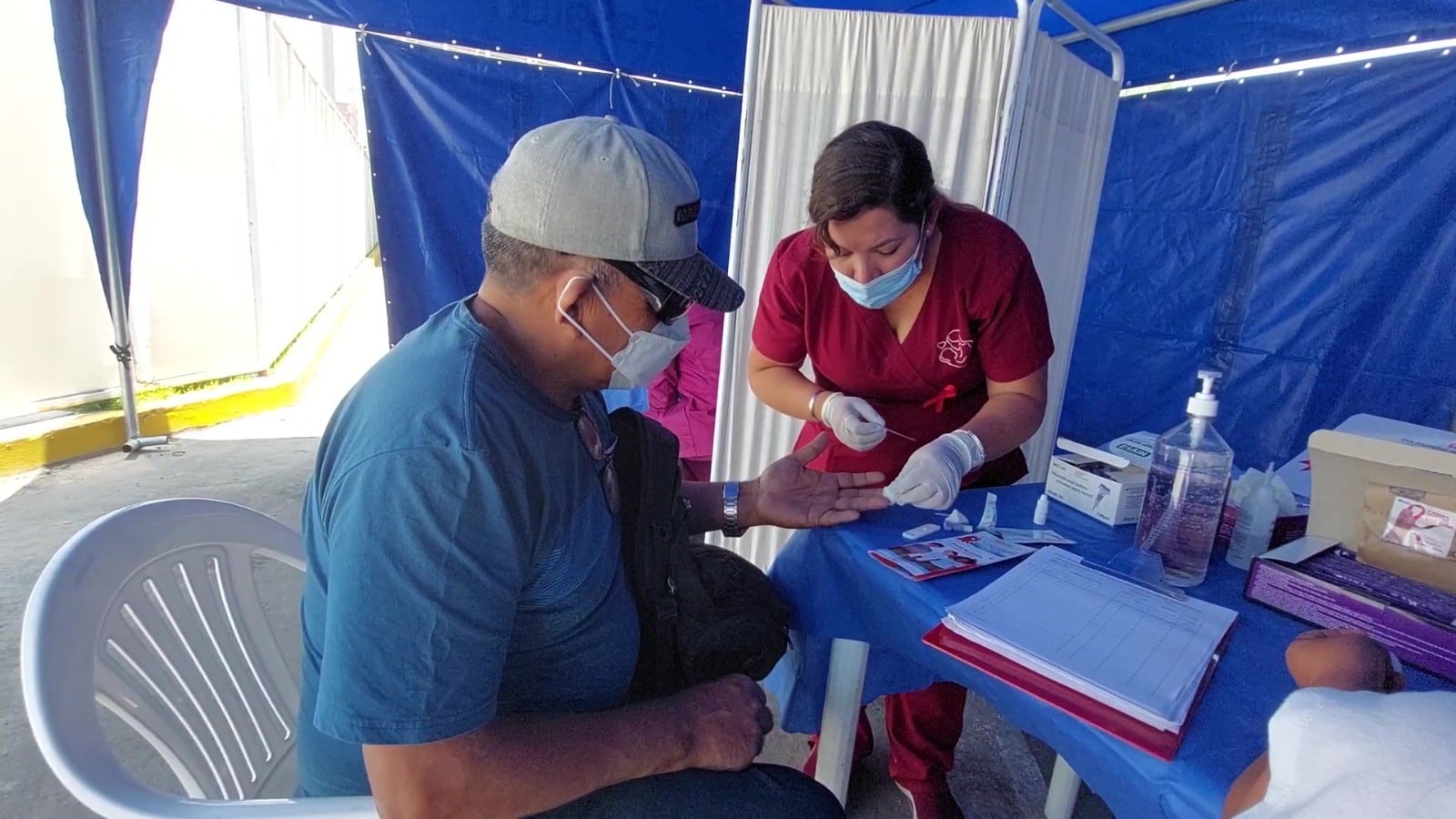 Dirección de Salud realiza tamizajes para prevenir los contagios en la población. (Foto: Difusión)