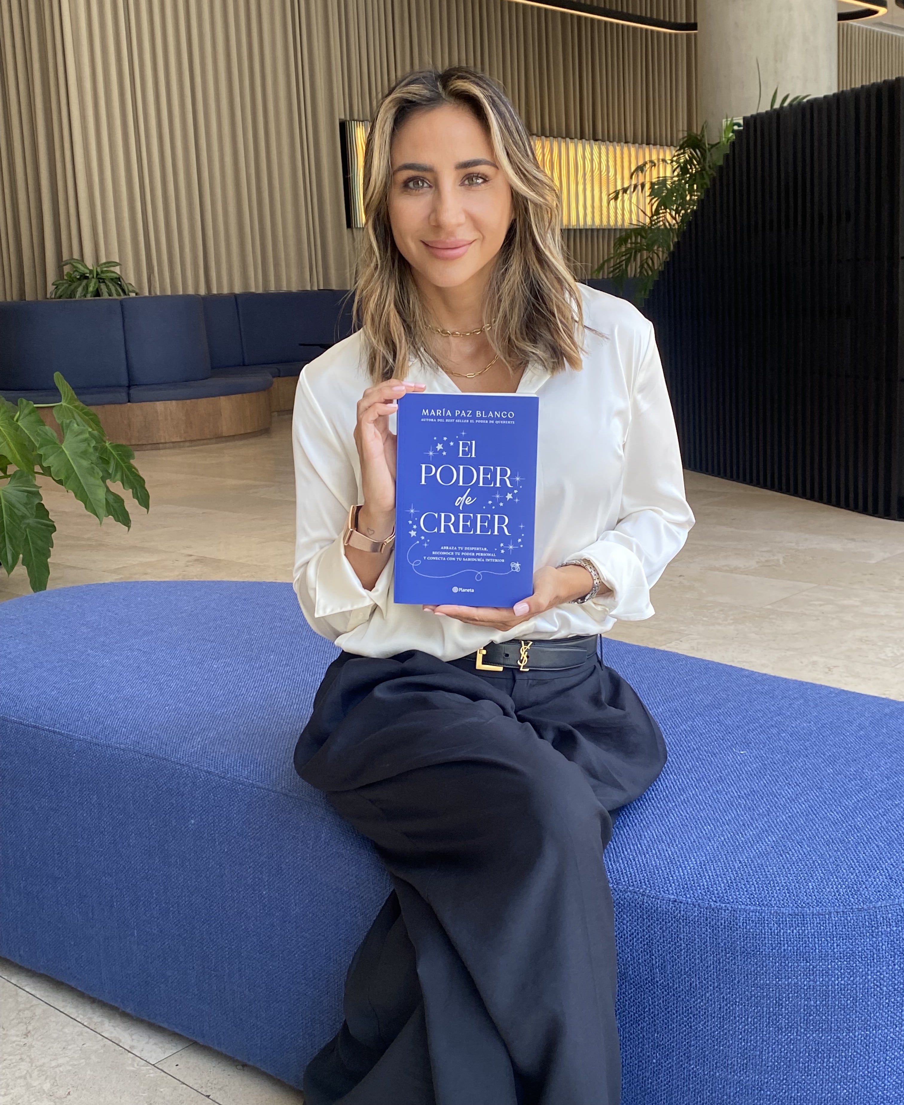 "Me gusta aterrizar la psicología en un lenguaje sencillo, no tengo nada en contra de los tecnicismos, pero mi objetivo es que cualquier persona pueda leerme y extraer un mensaje claro", dice María Paz Blanco.