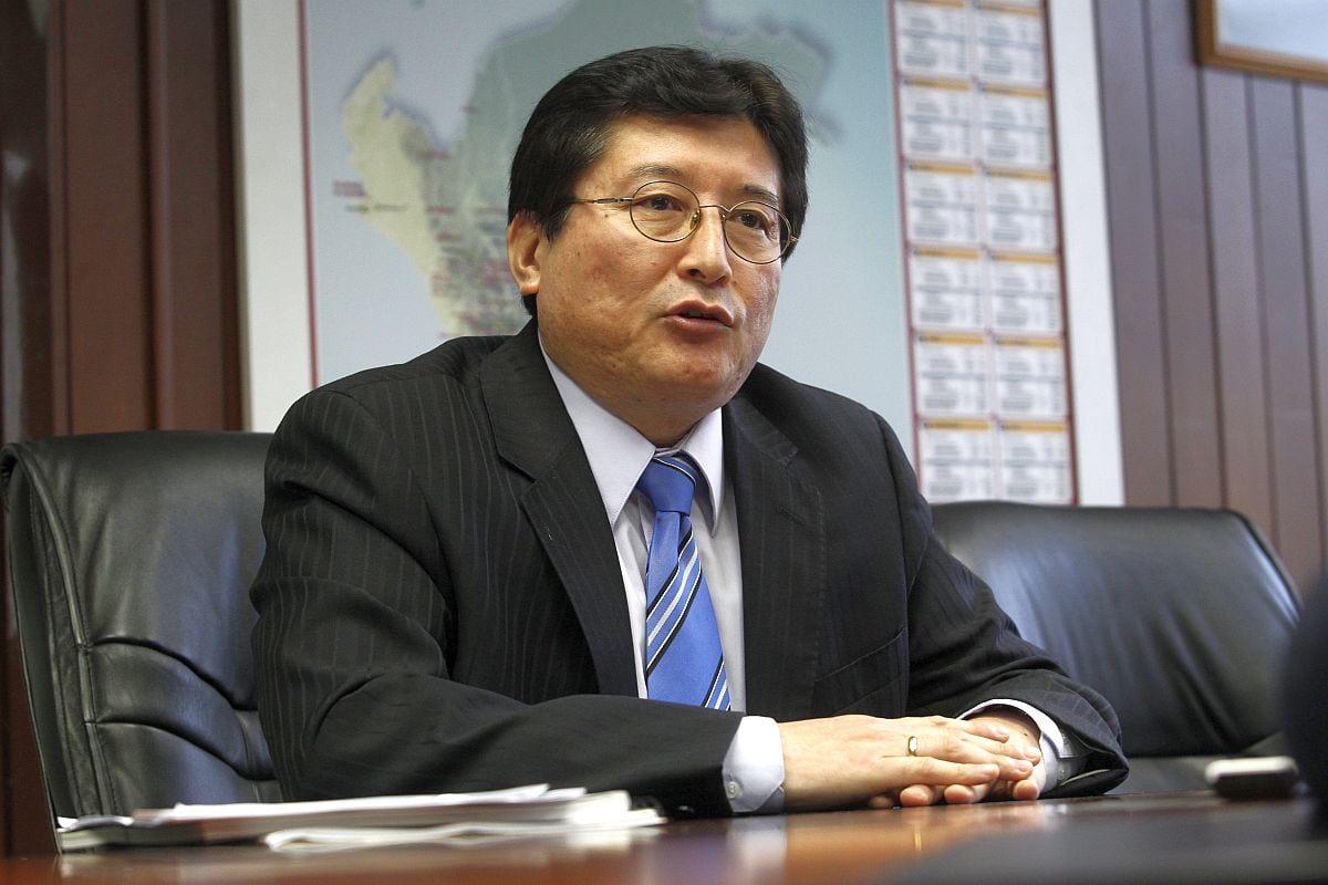 El ministro de Energía y Minas, Guillermo Shinno, anunció el relanzamiento de un paquete de proyectos de centrales hidroeléctricas. (Foto: GEC)