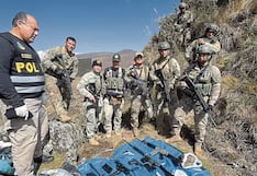 Fuerzas Armadas descubren escondite lleno de armas de Sendero