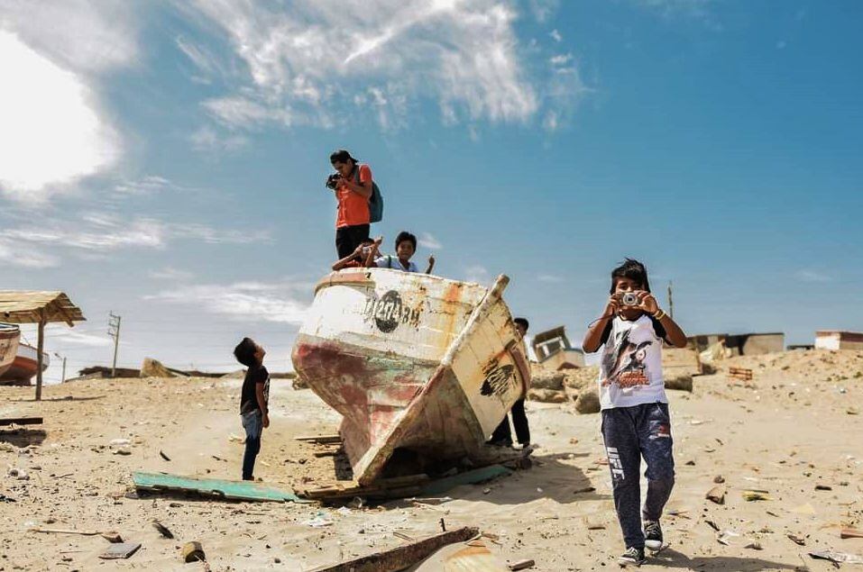 Diseñado para la motivación de los jóvenes a través del arte, pintura, fotografía y video.