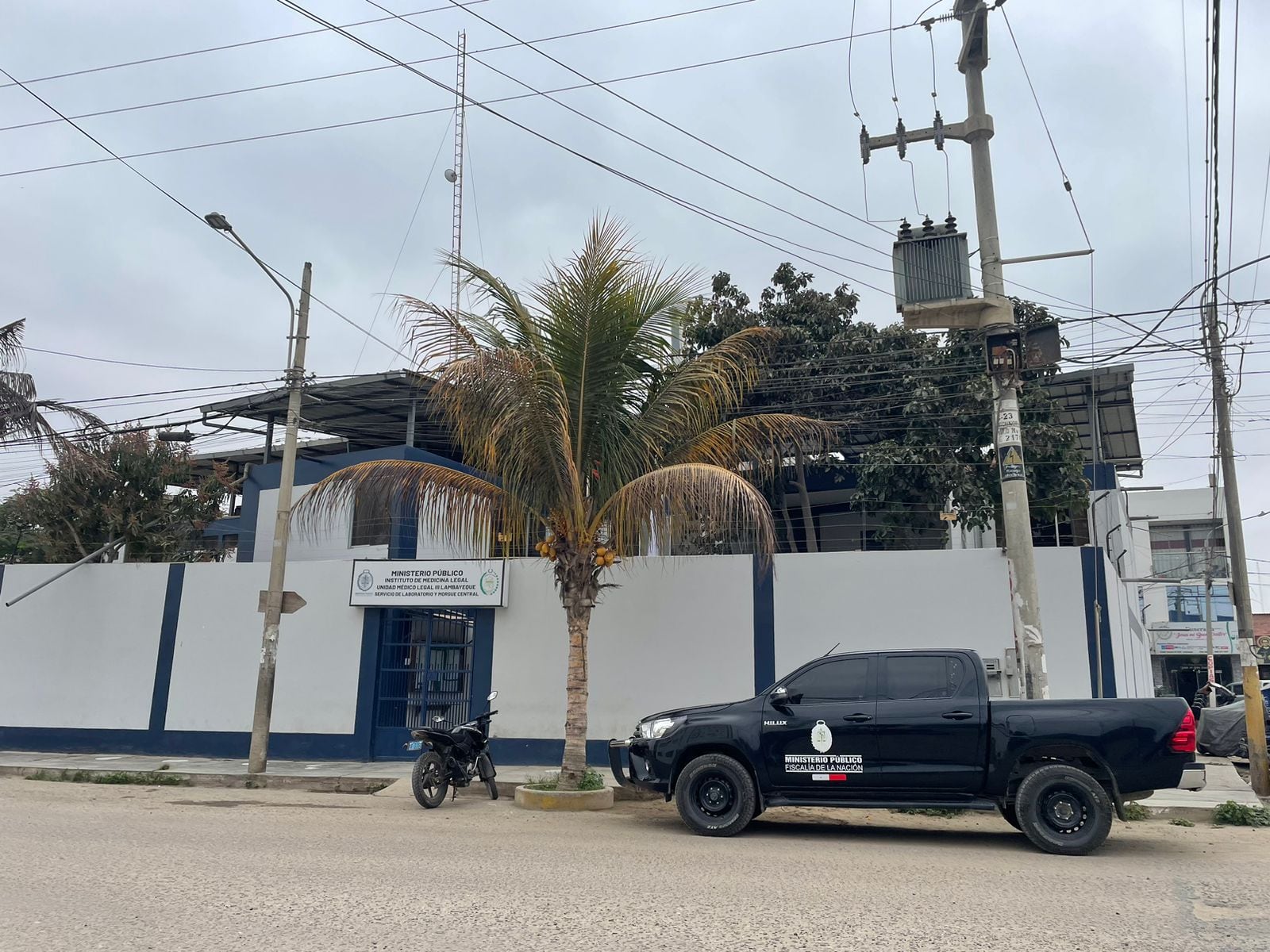 Cuerpos de víctimas fueron llevados a la morgue de Chiclayo.
