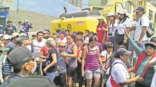 Chosica: Vecinos protestan por la falta de maquinaria