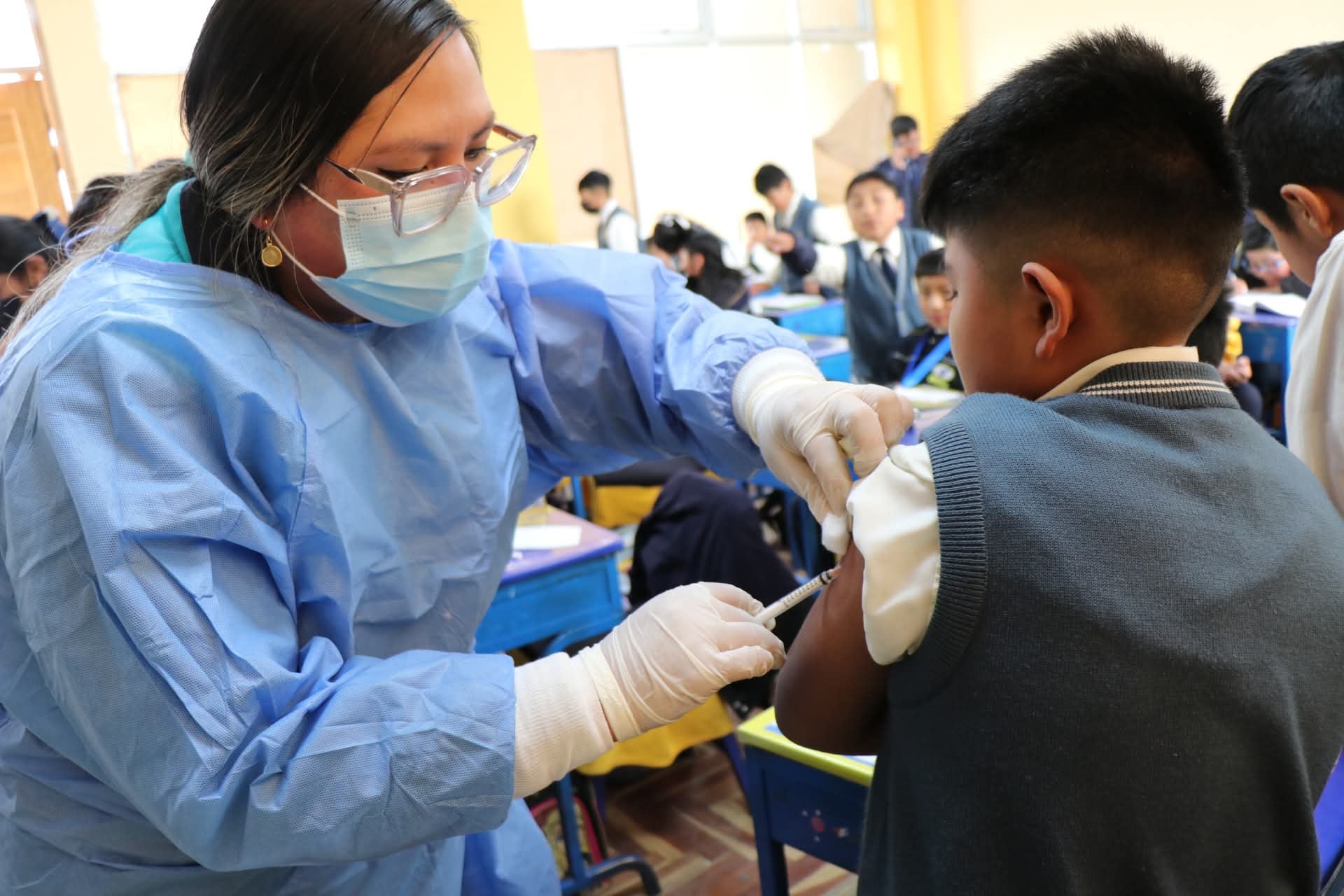 Las autoridades sanitarias intensifican la vacunación ante la proximidad de celebraciones masivas previstas del 1 al 11 de mayo en la región.