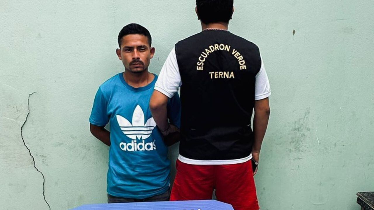 Se trata de Yeiner David Cedillo Rojas (22) quien fue intervenido con 200 envoltorios de PBC por lo que fue trasladado al complejo policial Jorge Taipe.