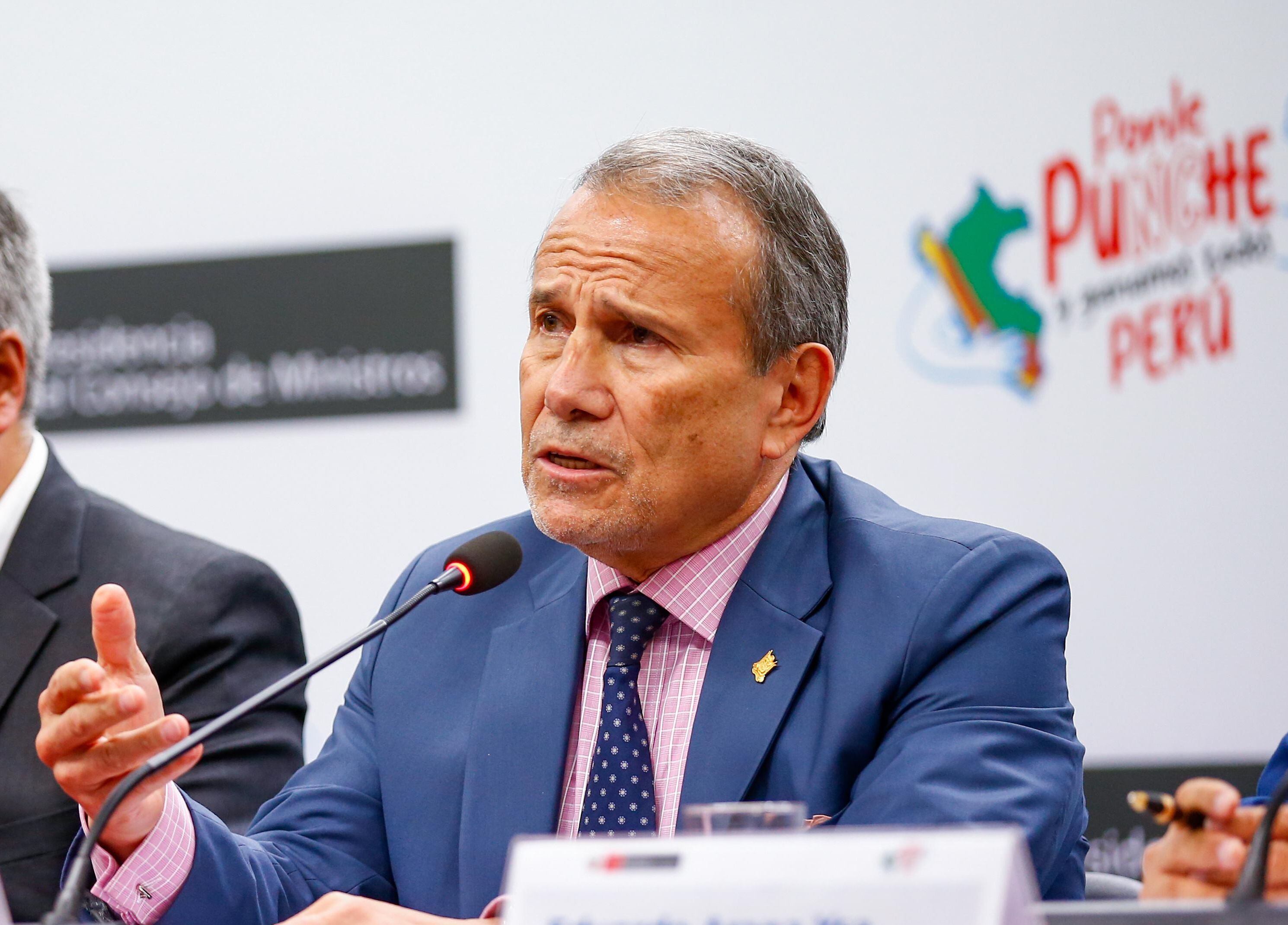 El ministro de Relaciones Exteriores respaldó al exministro del Interior y consideró injusta su censura. (Foto: GEC)