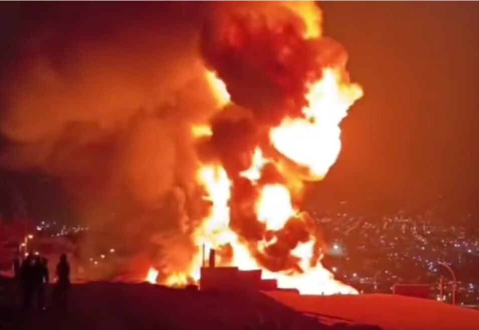 Tras el siniestro en una planta de pinturas en Pachacútec, Senamhi alerta sobre altos niveles de contaminación que afectan especialmente al distrito de Ventanilla. Recomiendan evitar actividades al aire libre.