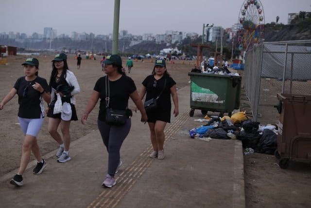Cierran de la playa Agua Dulce por limpieza y fumigación (Foto: Julio Reaño/GEC)