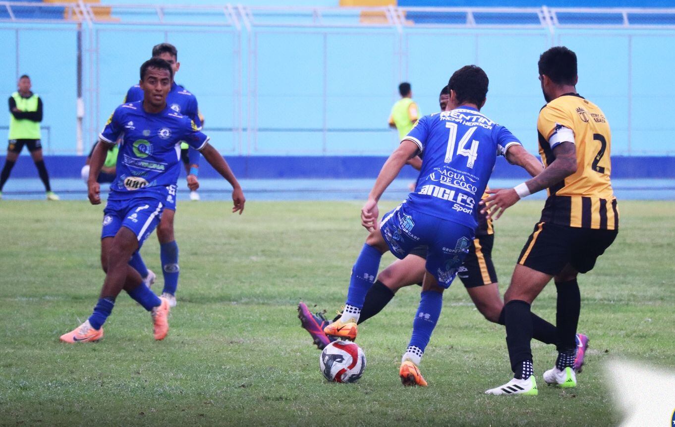 Encuentro por la quinta fecha de la etapa nacional se jugó en el Joel Gutiérrez. (Foto: Difusión)
