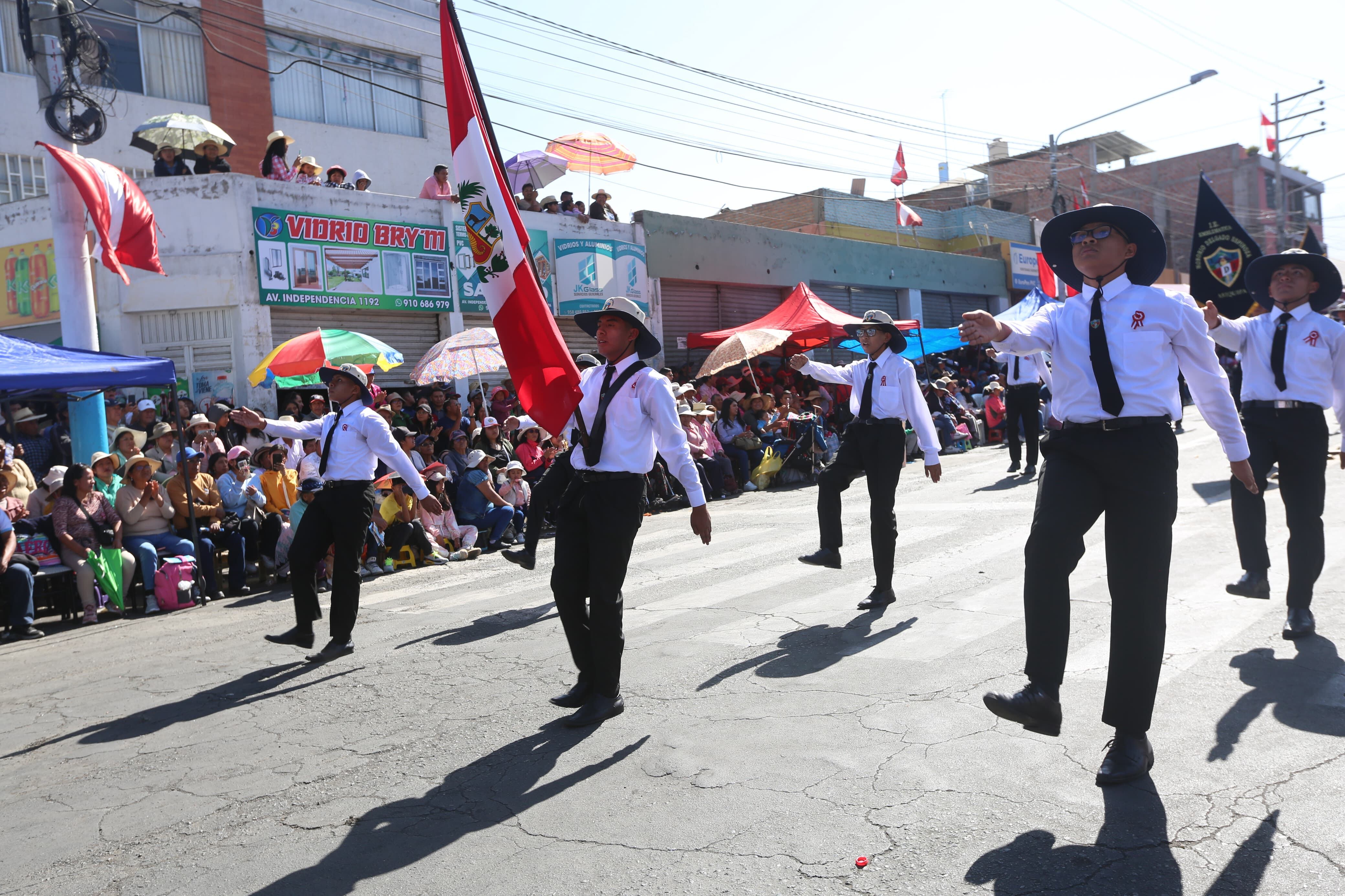 Colegio Honorio Delgado Espinoza quedó en segundo puesto. Foto: Leonardo Cuito.