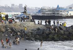 Familias disfrutan el último día de feriado en las playas de la Costa Verde y en el Malecón de Miraflores (FOTOS)