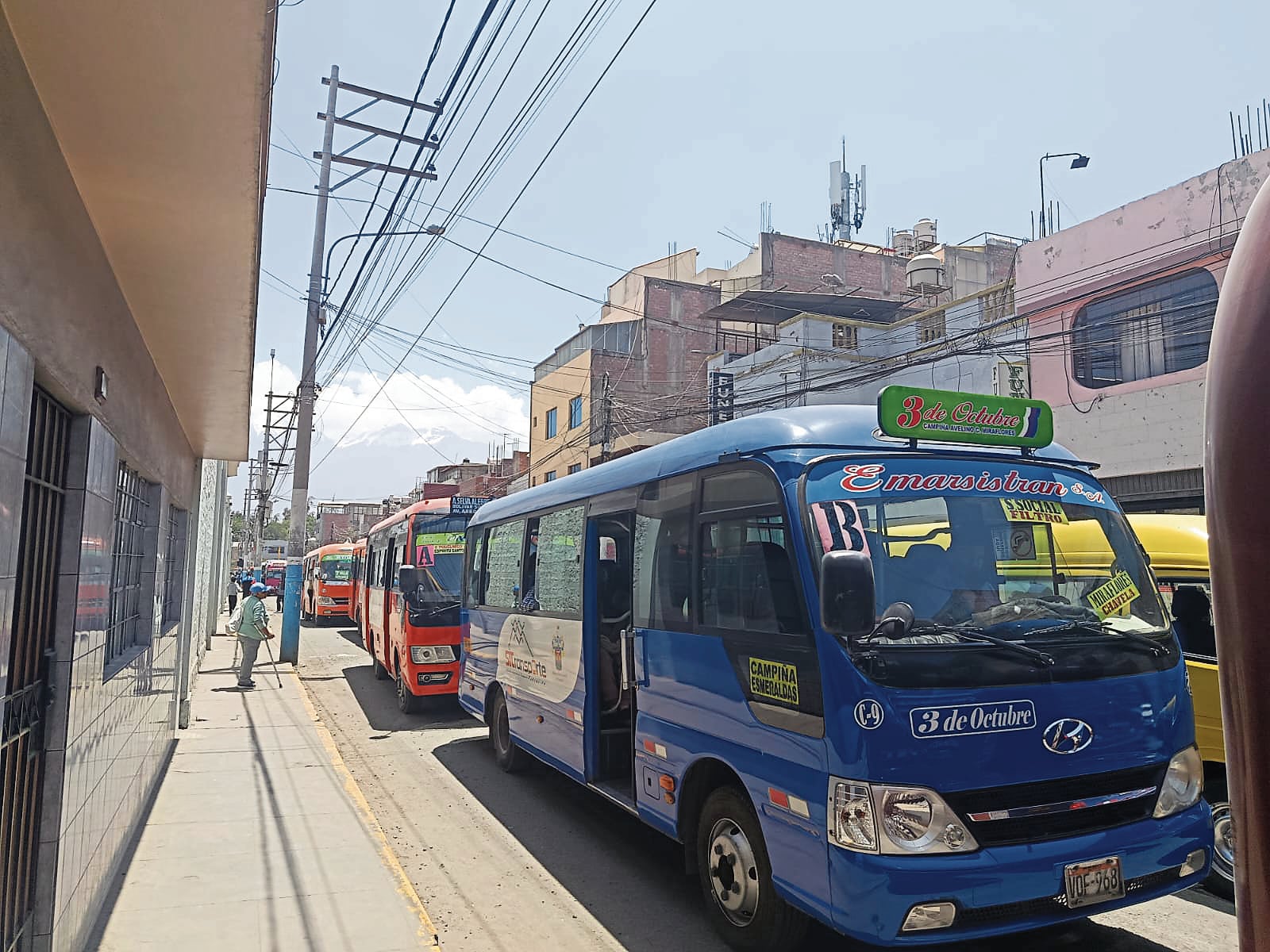 Empresas indican que son perjudicados por precio del pasaje. Foto: GEC.
