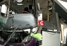 SJL: bus del corredor morado se despista e impacta contra una columna de la estación del Metro de Lima