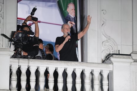 Ricardo Belmont violó intangibilidad del Centro por mitin en la Plaza San Martín