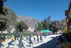 Batalla de Arica: Policía organizó desfile cívico escolar en el distrito de Alca