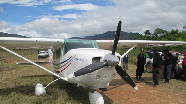 Interceptan avioneta boliviana que iba a trasladar drogas en el Vraem