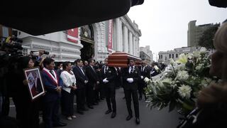 Congreso rindió homenaje póstumo a legislador Hitler Saavedra