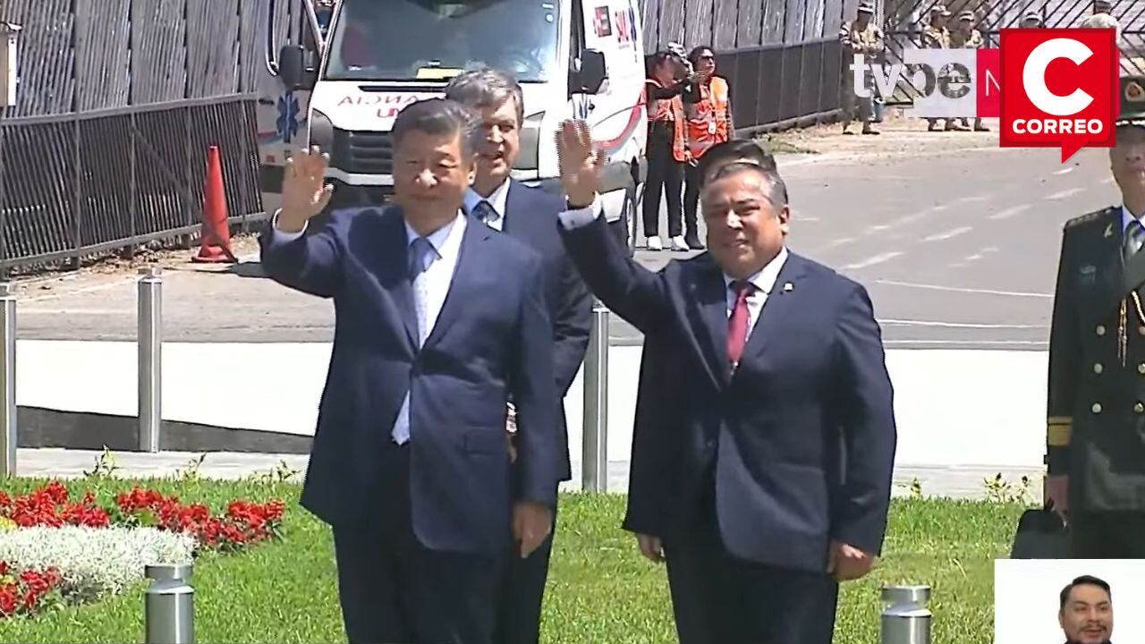 El premier Gustavo Adrianzén fue el encargado de recibir al presidente de China, Xi Jinping.