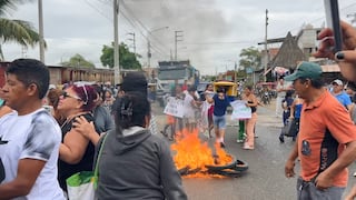 Bloquean la vía Piura-Tumbes para exigir la captura de presuntos asesinos