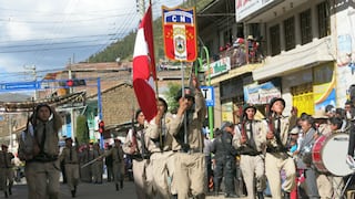 Hoy desfilan por 176 años de Restitución Política de Huancavelica