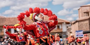 Así comenzaron los desfiles y alegorías por las Fiestas del Cusco (FOTOS)