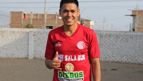 Ayrton García ya entrena con “Los Diablos Rojos” y debutaría este domingo 17 de setiembre cuando visite a la Asociación Deportiva Tahuishco. (Foto: Alfonso Ugarte)