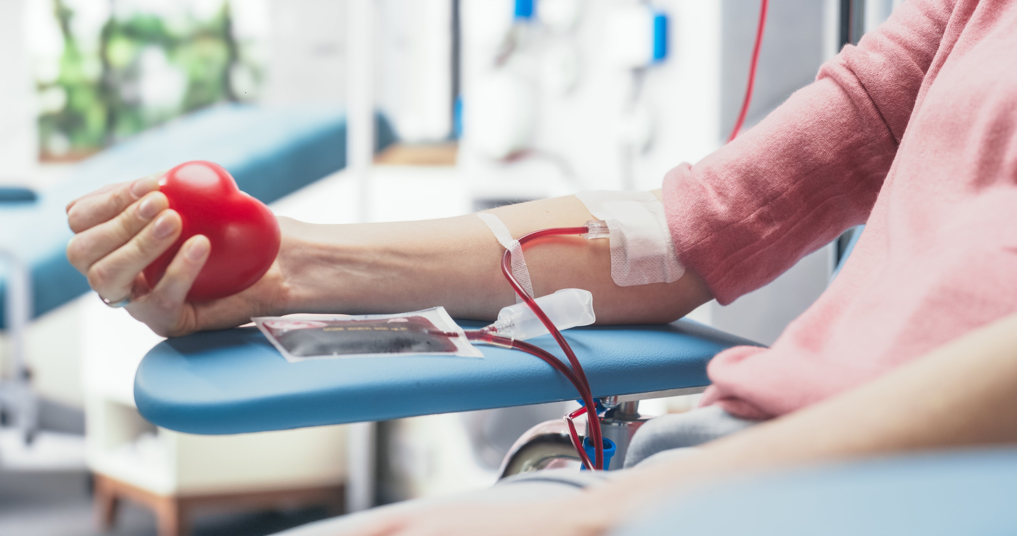La demanda de sangre continúa creciendo en el país, mientras que la donación voluntaria y recurrente sigue siendo uno de los principales desafíos para garantizar el abastecimiento en hospitales y clínicas.