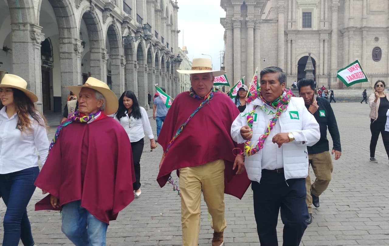 Candidato presidencial del Partido Democrático Federal, Armando Massé. (Foto: Álvaro Figueroa/@photo.gec)