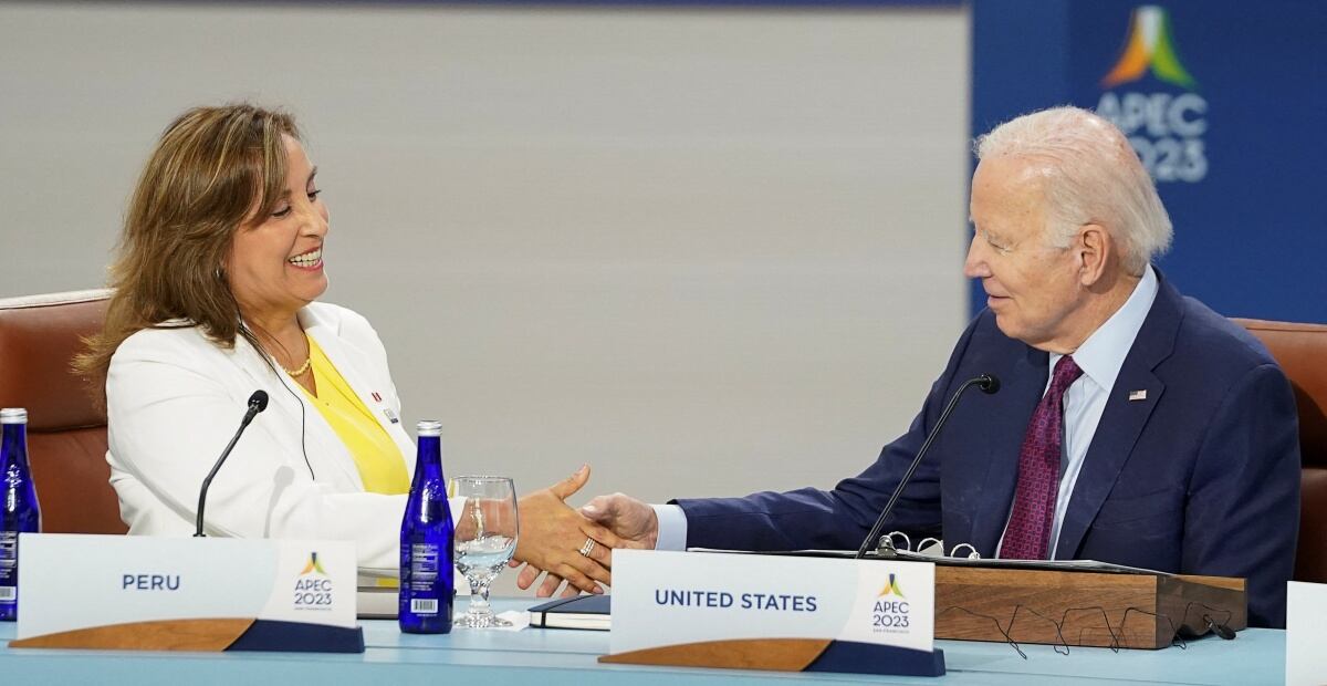 Dina Boluarte viajó a Estados Unidos, sin embargo, no tuvo una reunión con el presidente de ese país, Joe Biden (Foto: Reuters)