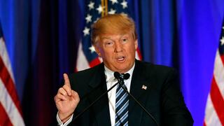 Donald Trump califica de "ridículas" las comparaciones con Adolf Hitler