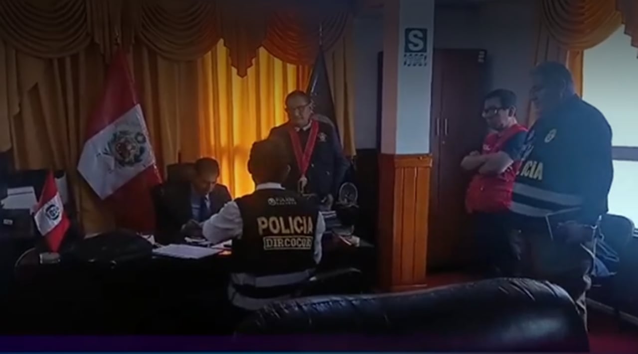 Cae presunta organización criminal que habría operado para ejercer control sobre decisiones dentro de la administración de justicia. (Foto: Captura Canal N)
