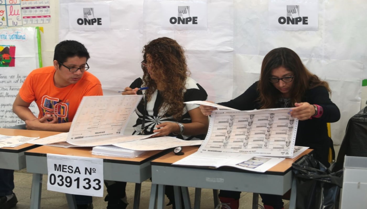 Medidas incluyen beneficios para miembros de mesa y quienes laboran lejos de su lugar de votación. Foto: Andina