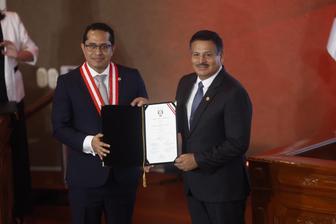 El senador electo Daniel Barragán (Obras) tendrá que responder por denuncias constitucionales en su contra. (Foto: GEC)