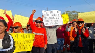 Lambayeque: obreros protestan en obra del Instituto López Albújar de Ferreñafe