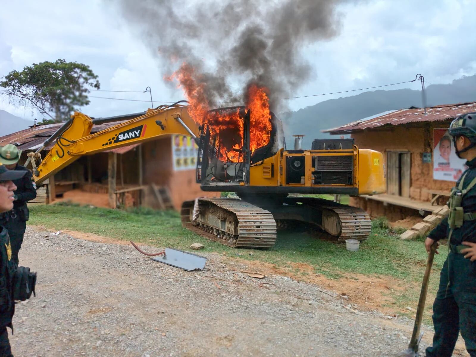 Huánuco: Hallan maquinaria valorizada en más de S/3 millones en zona vinculada a minería ilegal