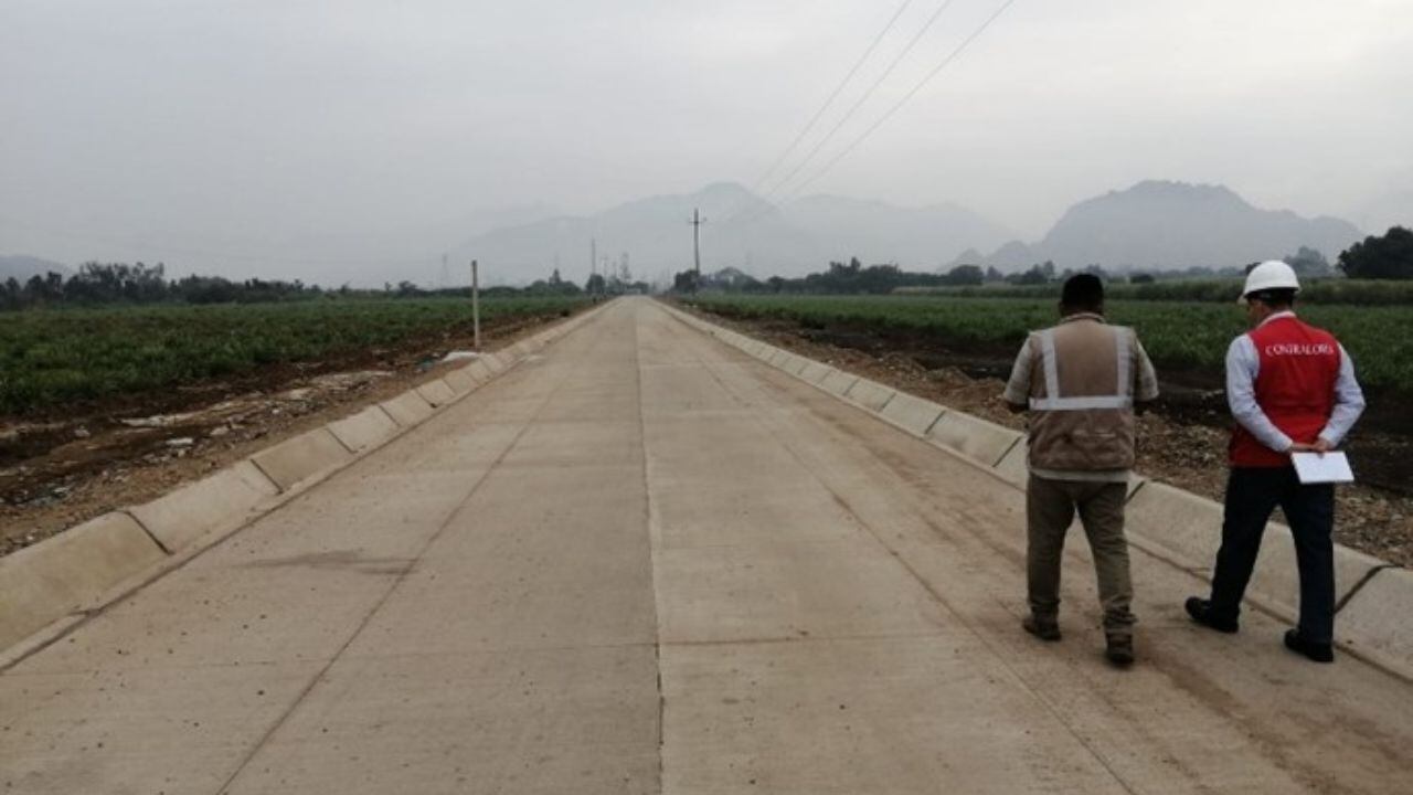 Trabajos en camino vecinal de Laredo y Poroto fueron ejecutados en las gestiones de exalcaldes Daniel Marcelo y José Ruiz, ambos de APP.