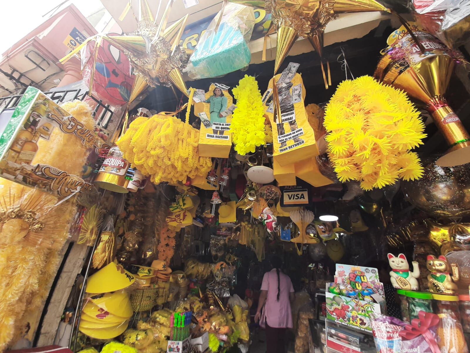 Comerciantes están ubicado en el Parque Duhamel en Arequipa (Foto: GEC)